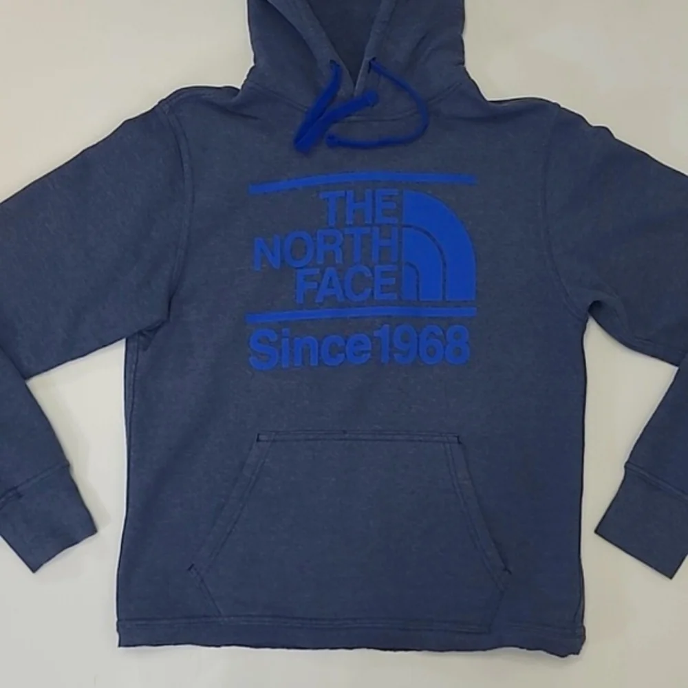 The North Face Pullover Hoodie Sweatshirt Kangaroo Pocket Drawstring Raw Hem